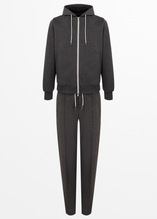 Костюм спортивны